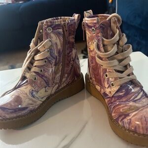 Steve Madden Marble Boots